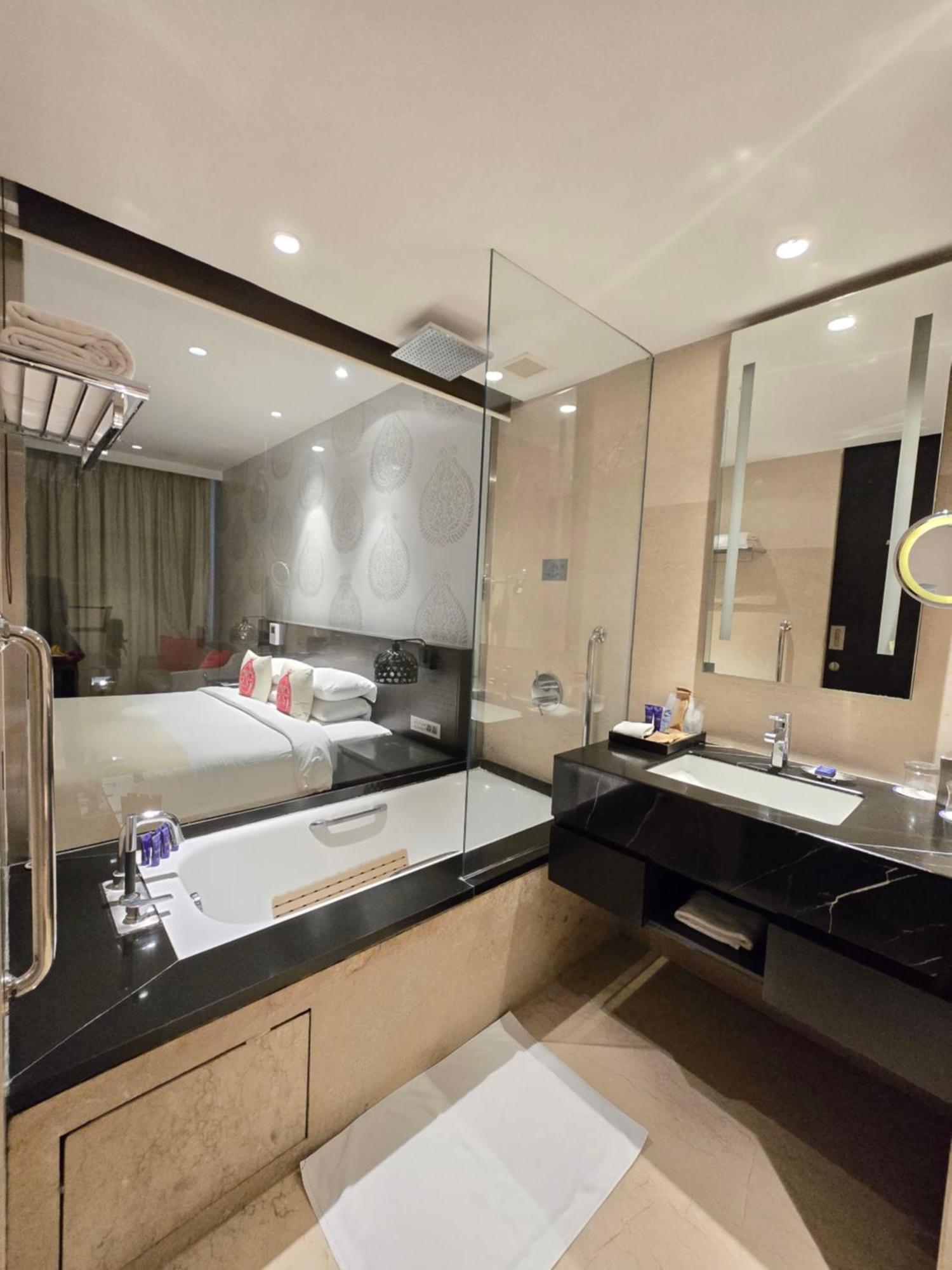 Vivanta Guwahati Luaran gambar