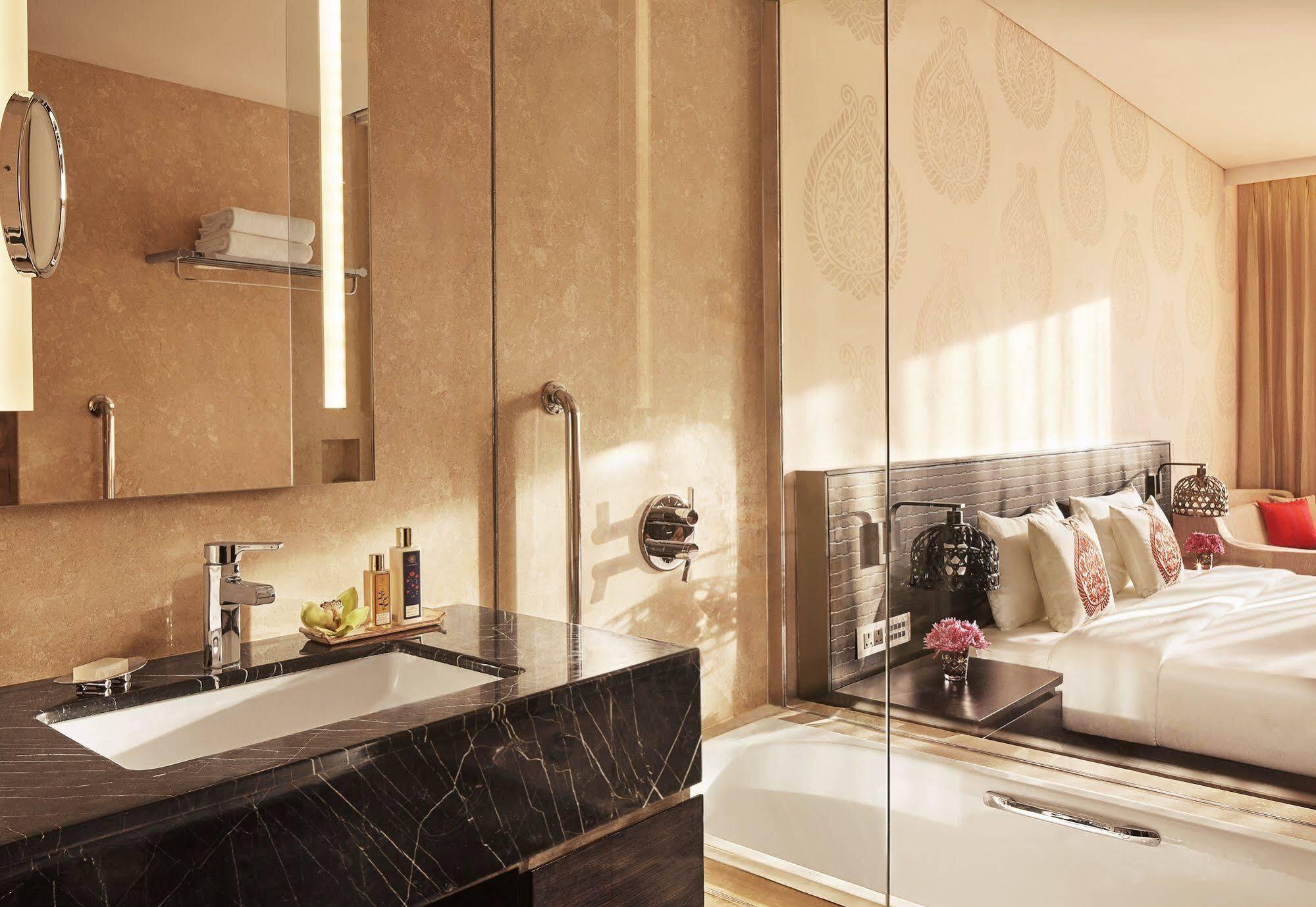 Vivanta Guwahati Luaran gambar